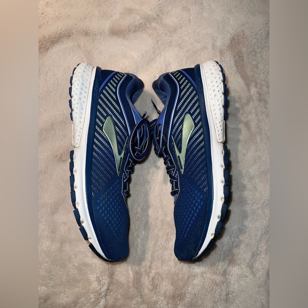 Womens Brooks Ghost Size 9.5 - Picture 7 of 8